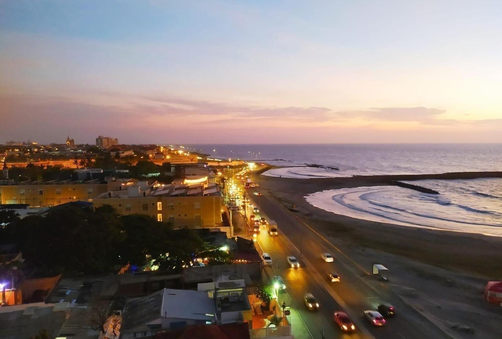 Con Vista Al Mar Y Centro Histórico Apartamento *